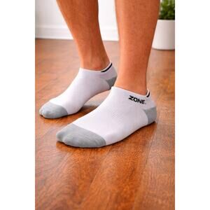 Zone In Men’s No Show Cushion Socks Black/White 6-Pack Size 6-12